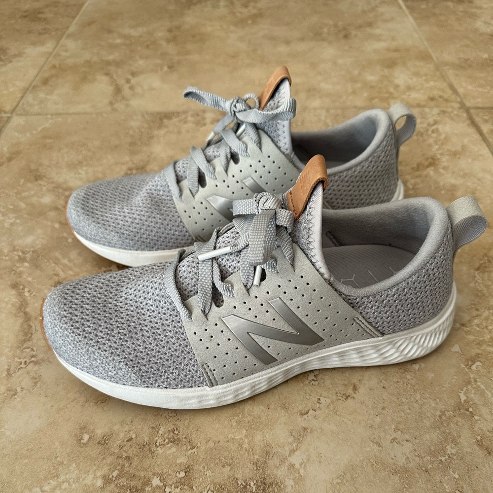 Fresh Foam Cruzv1 Reissue size 7